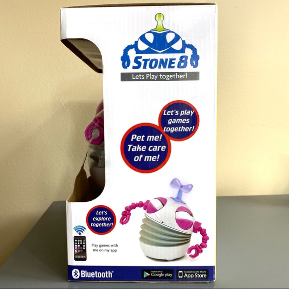 Stone 8 Kids Interactive Robot Toy Has Application compatible with IOS, Android - Picture 6 of 7